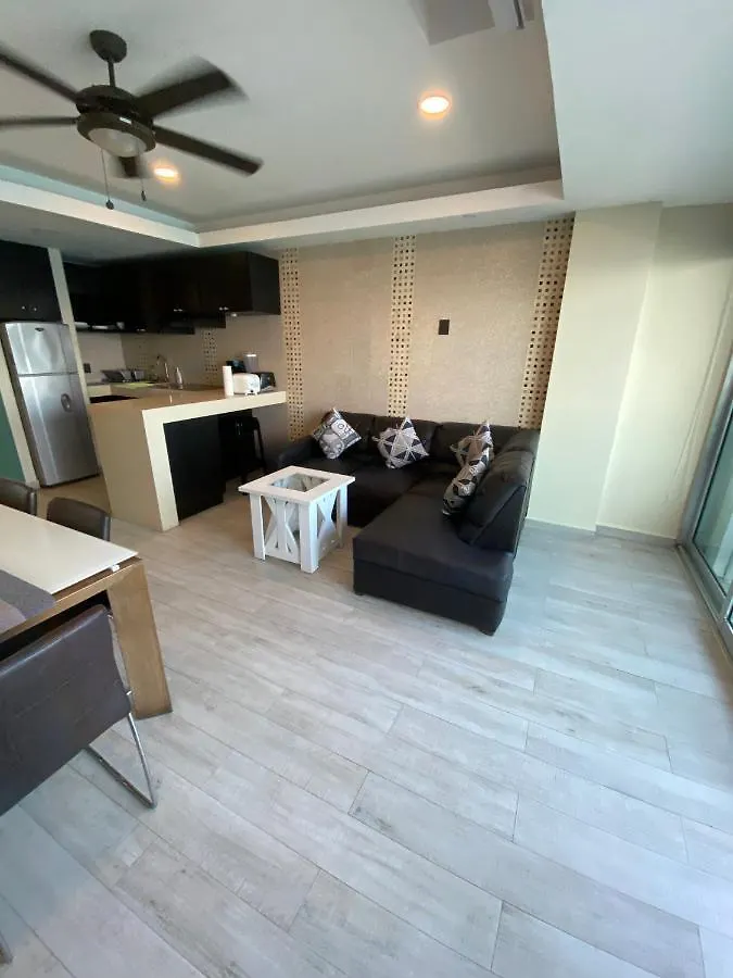 Planta Ocean View Playa Azul Apartment Cancun Mexico