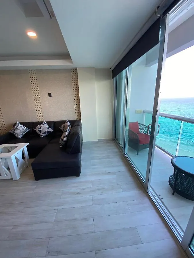 Planta Ocean View Playa Azul Apartment Cancun