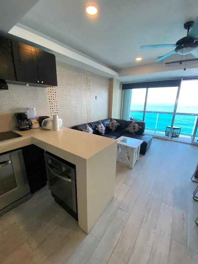 Planta Ocean View Playa Azul Apartment Cancun 0*,