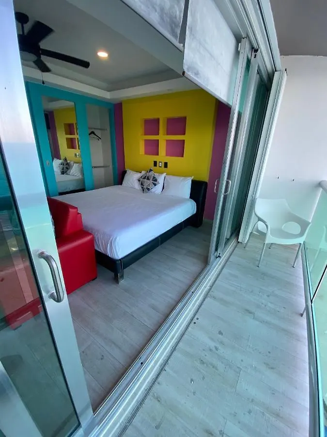 Planta Ocean View Playa Azul Apartment Cancun