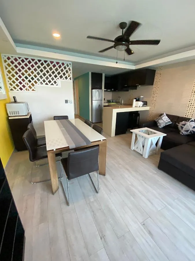 Planta Ocean View Playa Azul Apartment Cancun