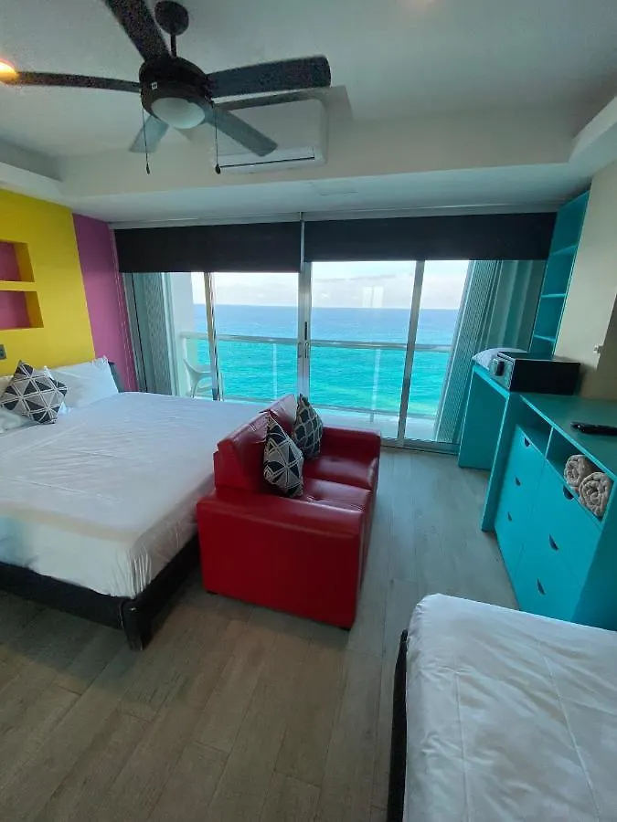 Planta Ocean View Playa Azul Apartment Cancun